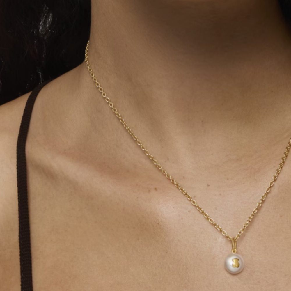 Tous Gold Sweet Dolls Pearl Pendant - Picture 2 of 5